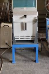 Widerstandstiegelschmelzofen