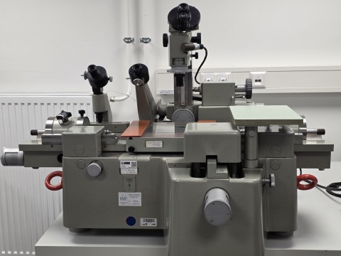 Universal-Messmikroskop-Zeiss