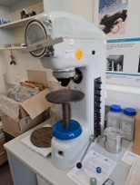 zugprüfmaschine_VickersBrinell