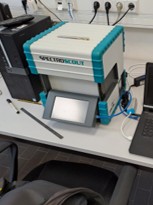 Röntgenfluoreszenzspektrometer
